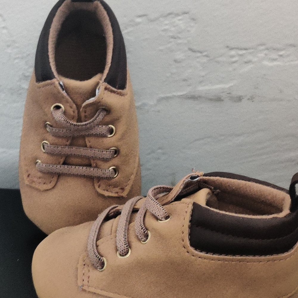 Baby boy crib shoes